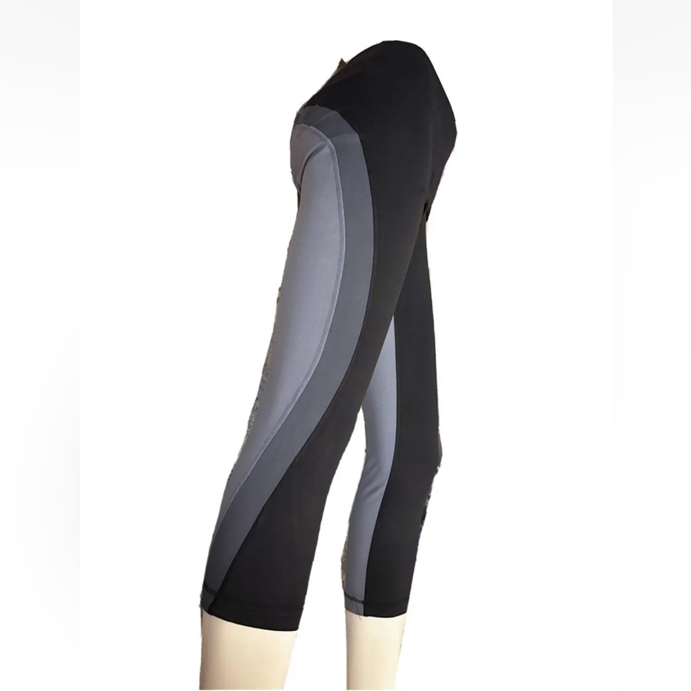 Yogalicious High Waist Cropped Leggings